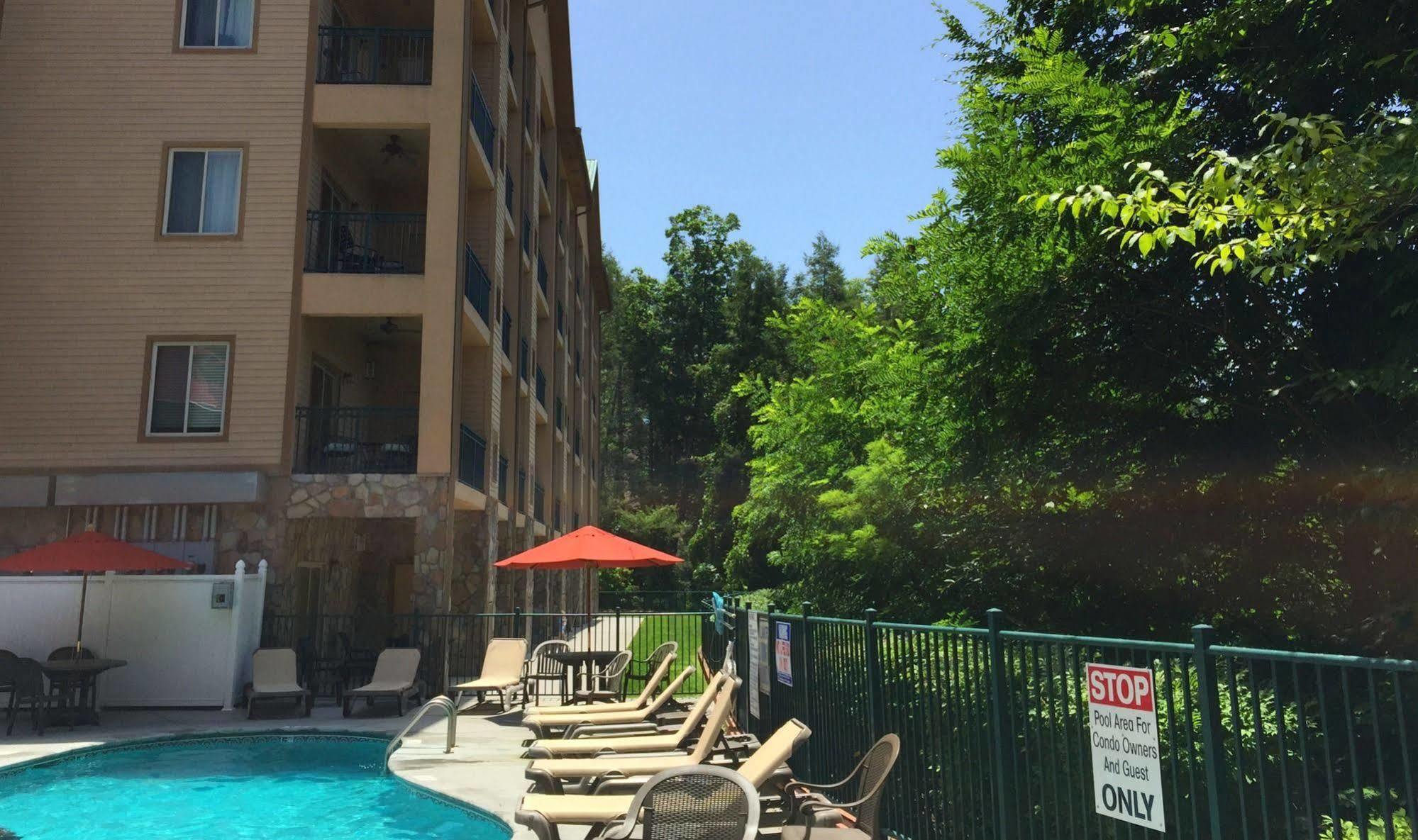 Summit Manor Condominiums Gatlinburg Exteriér fotografie